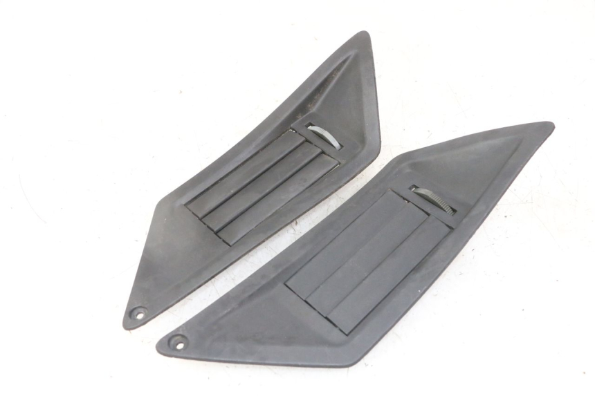 photo de TRITTBRETT VERKLEIDUNG MITTE GILERA NEXUS 125 (2009 - 2013) - Hauptansicht