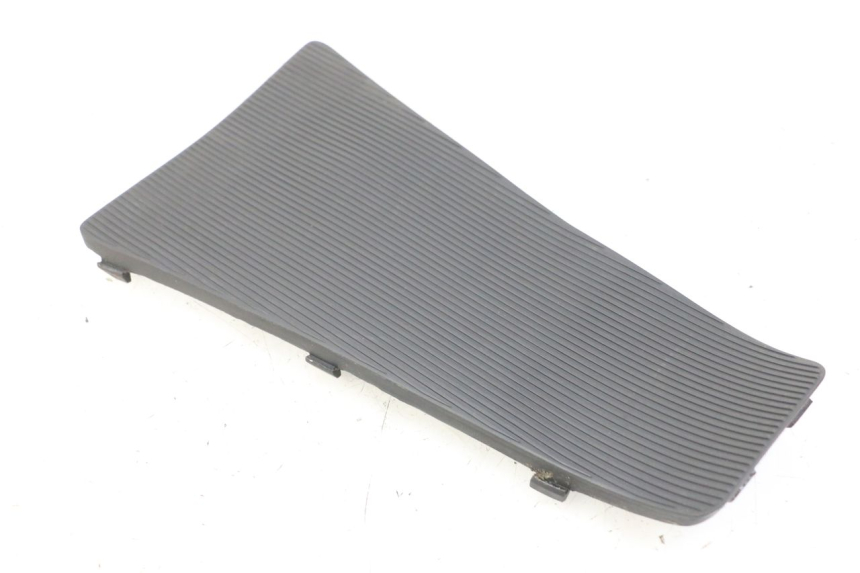 photo de TRITTBRETT VERKLEIDUNG MITTE PIAGGIO VESPA LX IE 125 (2010 - 2012) - Hauptansicht