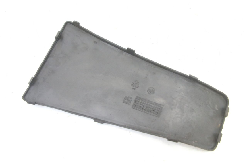 photo de TRITTSTUFENVERBINDUNG PIAGGIO VESPA S 2T 50 (2007 - 2014) - Technische Nahaufnahme