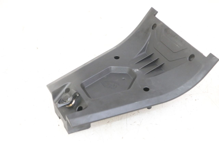 photo de FUßRASTE VERBINDUNG NAMI STELLAR 1 - Details der Befestigungspunkte