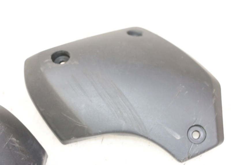 photo de TRITTBRETT VERKLEIDUNG MITTE PEUGEOT STREETZONE I NAKED 2T 50 (2018 - 2020) - Alternative Perspektive