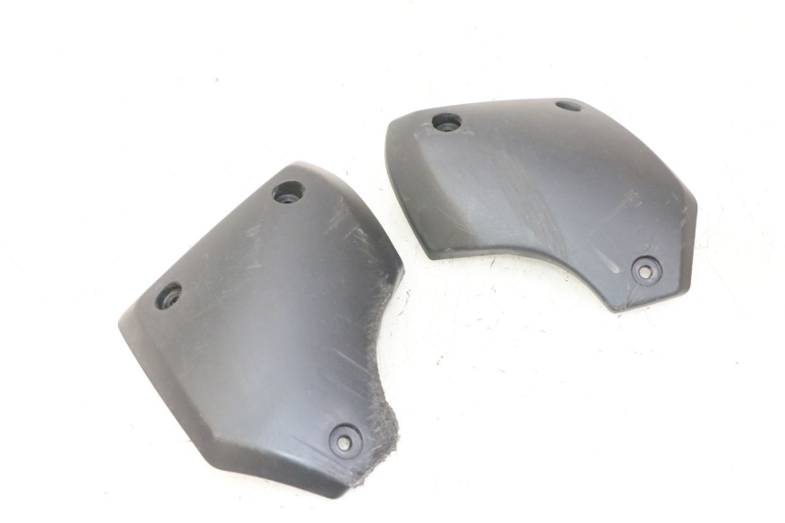 photo de TRITTBRETT VERKLEIDUNG MITTE PEUGEOT STREETZONE I NAKED 2T 50 (2018 - 2020) - Technische Nahaufnahme