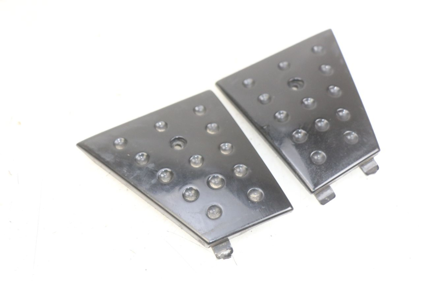 photo de TRITTSTUFENVERBINDUNG PIAGGIO XEVO - X EVO 125 (2007 - 2017) - Hauptansicht