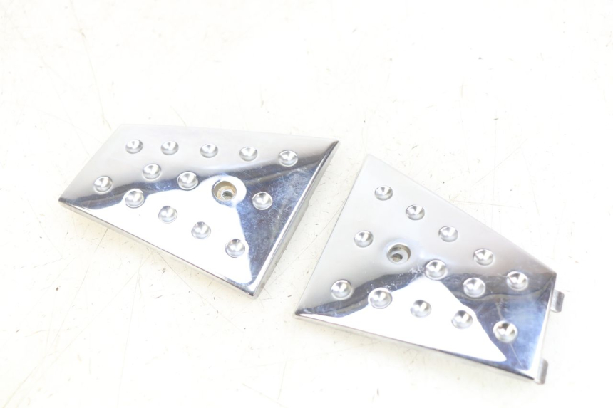 photo de TRITTSTUFENVERBINDUNG PIAGGIO XEVO - X EVO 125 (2007 - 2017) - Hauptansicht