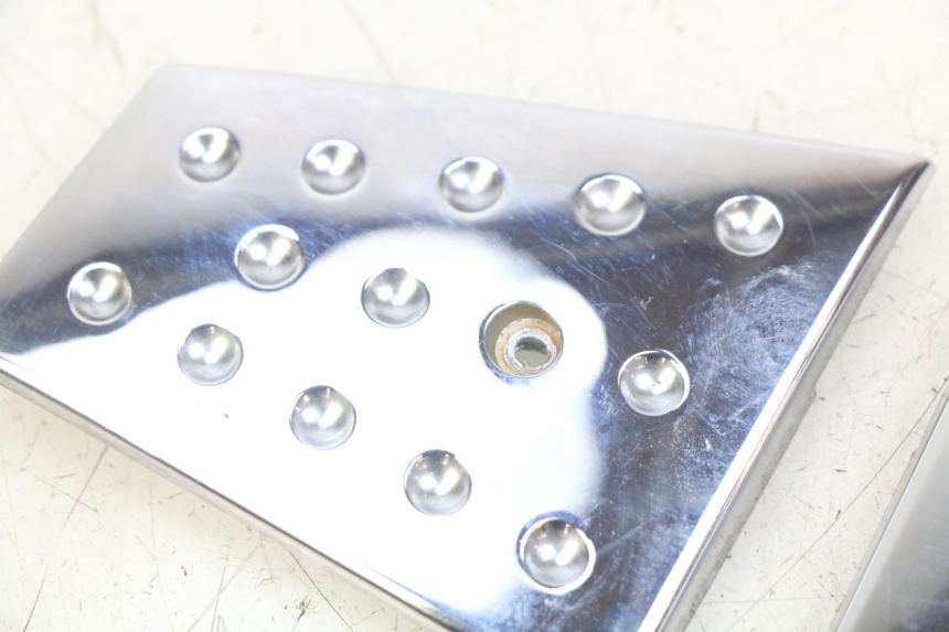 photo de TRITTSTUFENVERBINDUNG PIAGGIO XEVO - X EVO 125 (2007 - 2017) - Alternative Perspektive