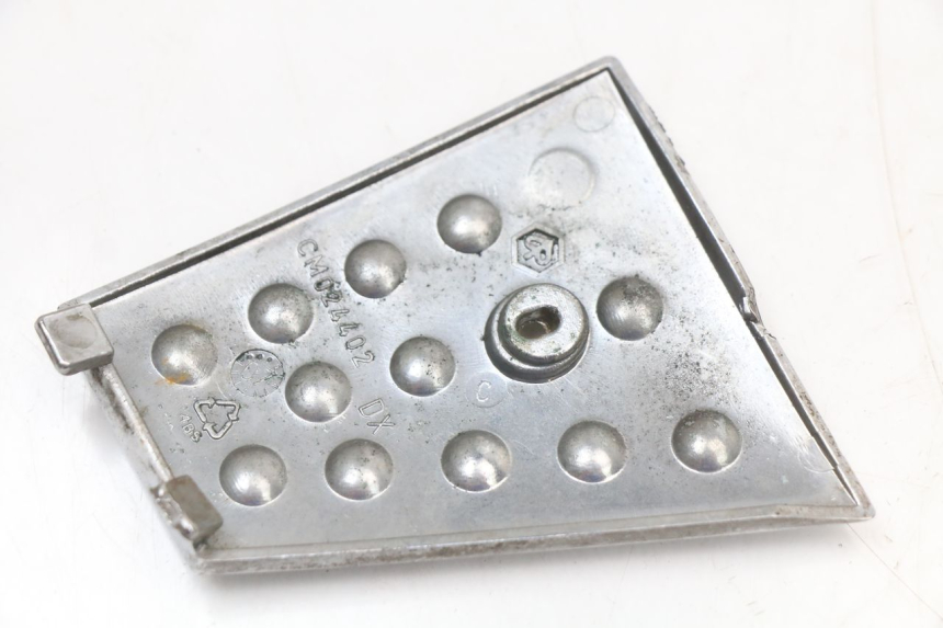 photo de TRITTSTUFENVERBINDUNG PIAGGIO XEVO - X EVO 125 (2007 - 2017) - Oberflächenzustand und Material