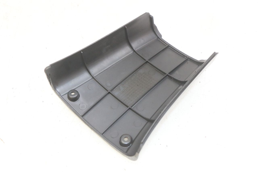 photo de TRITTSTUFENVERBINDUNG YIYING YY125T 125 (2006 - 2014) - Zoom auf Gebrauchszustand