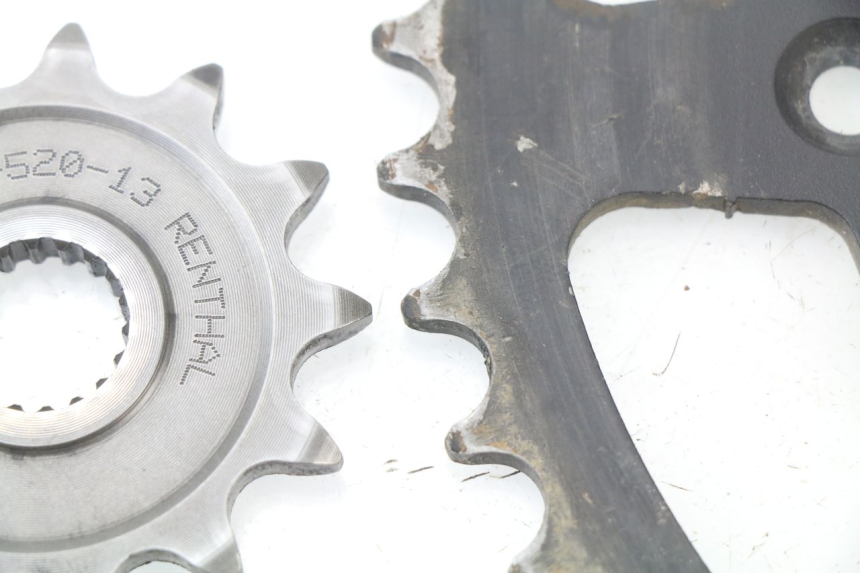 photo de KETTENKIT SUZUKI RM-Z RMZ 250 (2010 - 2016) - Technische Nahaufnahme