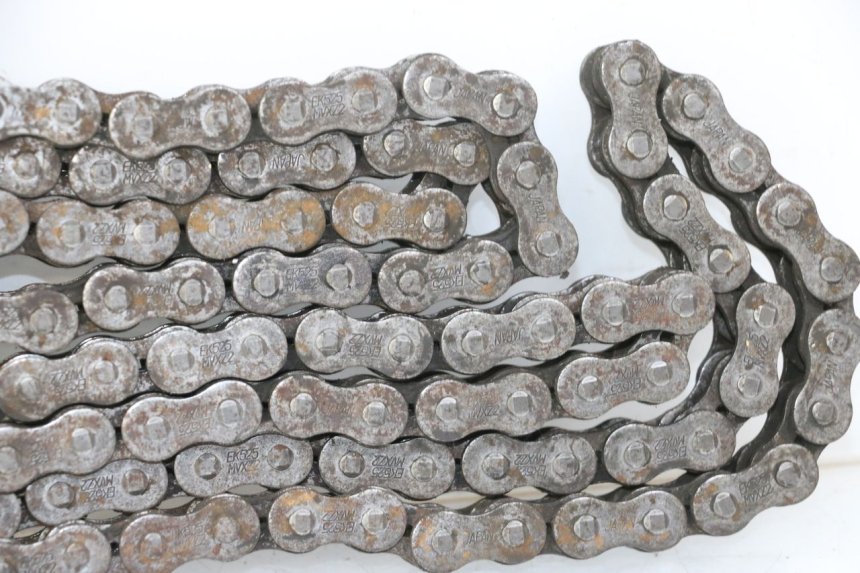 photo de KETTENKIT SUZUKI GSR 750 (2011 - 2017) - Weitere Ansicht des Artikels