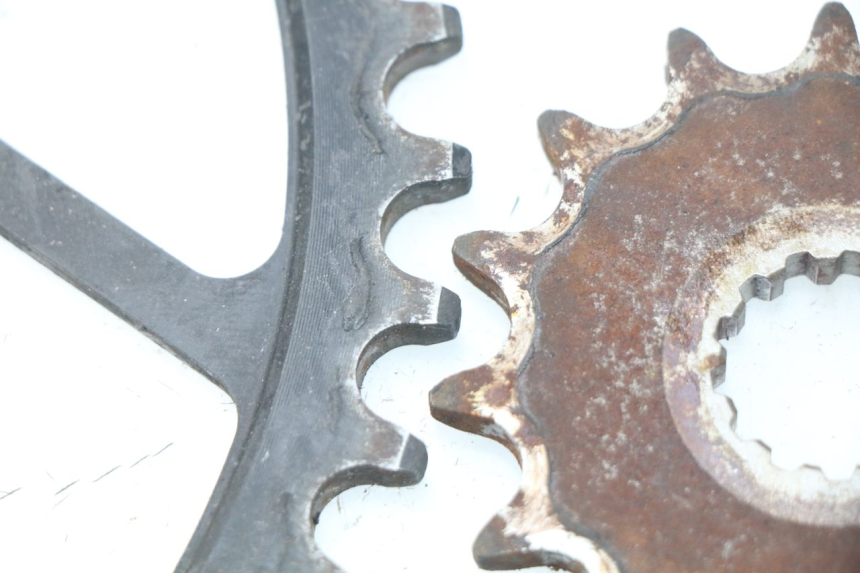 photo de KETTENKIT SUZUKI SV S ABS 650 (2003 - 2009) - Zoom auf Gebrauchszustand