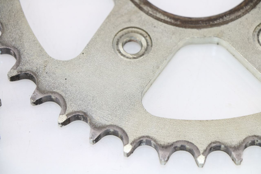 photo de KETTENKIT APRILIA TUONO 125 (2003 - 2005) - Technische Nahaufnahme