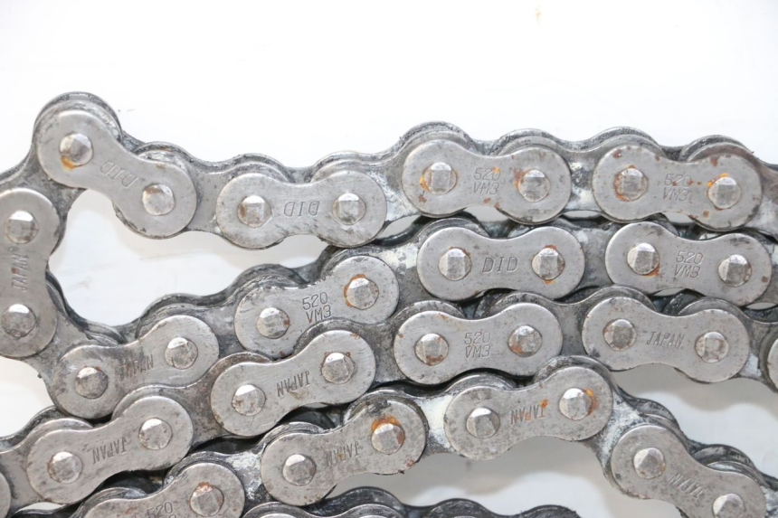 photo de KETTENKIT YAMAHA XJ6 ABS 600 (2008 - 2016) - Details der Befestigungspunkte