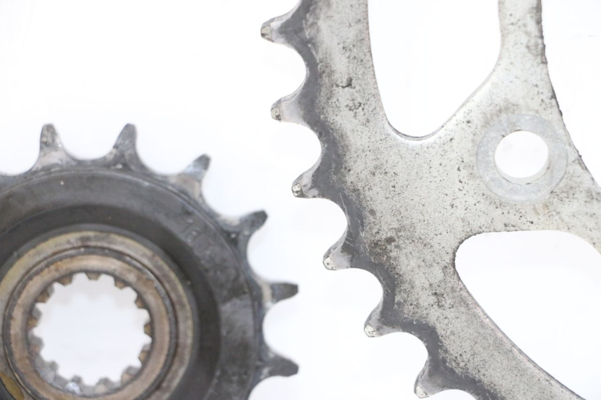 photo de KETTENKIT YAMAHA XJ6 ABS 600 (2008 - 2016) - Kennzeichnungen und Originalreferenzen