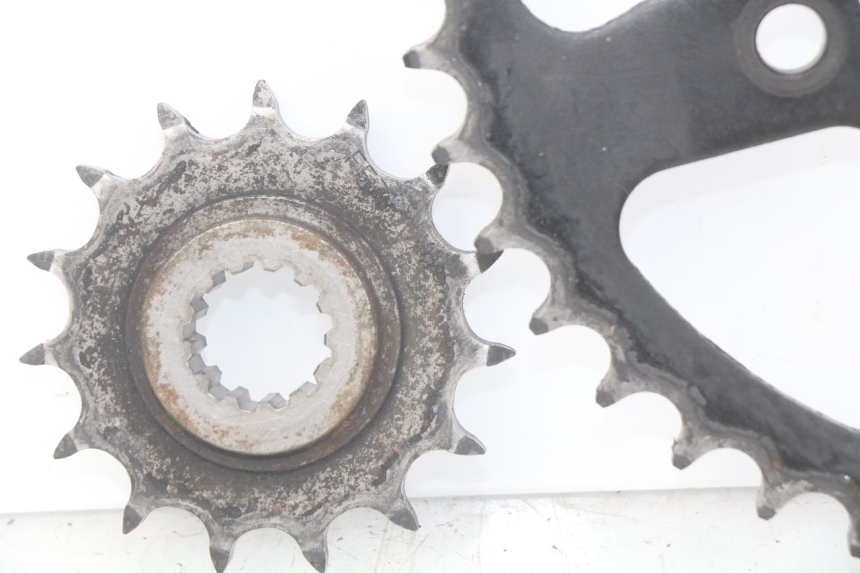 photo de KETTENKIT KAWASAKI Z S 750 (2003 - 2006) - Details der Befestigungspunkte