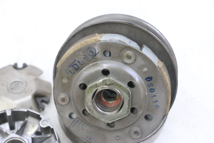 photo de KUPPLUNGS- UND VARIOMATIKSATZ KYMCO AGILITY 4T 50 (2005 - 2018) - Weitere Ansicht des Artikels