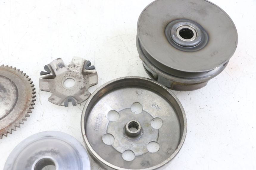 photo de KUPPLUNGS- UND VARIOMATIKSATZ KYMCO AGILITY 4T 50 (2005 - 2018) - Gesamtansicht des Produkts