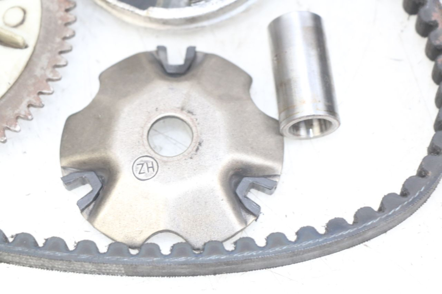 photo de KUPPLUNGS- UND VARIOMATIKSATZ KREIDLER FLORY CLASSIC 4T 50 (2013 - 2023) - Charakteristische Merkmale