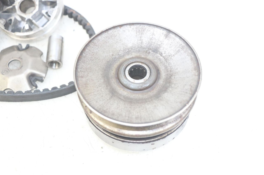 photo de KUPPLUNGS- UND VARIOMATIKSATZ KREIDLER FLORY CLASSIC 4T 50 (2013 - 2023) - Geprüftes Gebrauchtteil