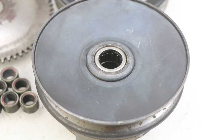 photo de KUPPLUNGS-VARIATOR-KIT UNIVERSAL BIKE RETRO 50 (2019 - 2023) - Details der Befestigungspunkte