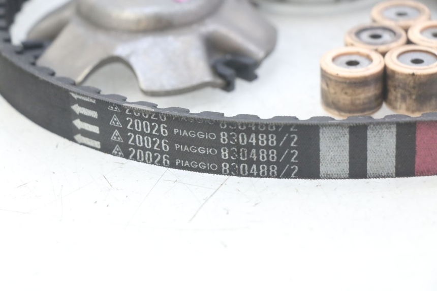 photo de KUPPLUNGS- UND VARIOMATIKSATZ PIAGGIO VESPA LX 2T 50 (2005 - 2013) - Details der Befestigungspunkte