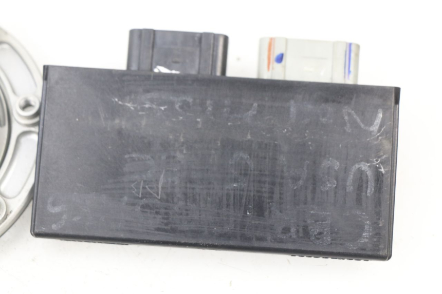 photo de SCHLOSSSATZ CDI HONDA CBR RR FIREBLADE 1000 (2006 - 2007) - Charakteristische Merkmale