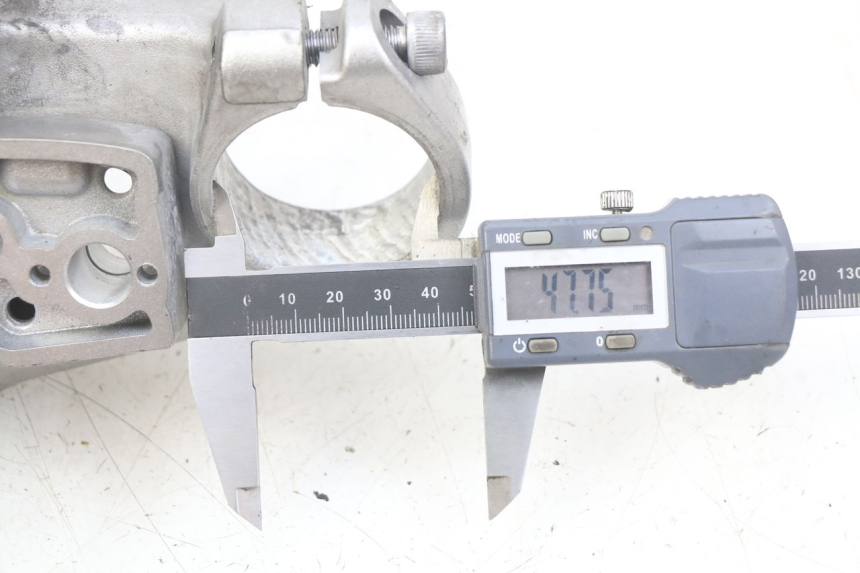 photo de SCHLOSS-SCHLÜSSEL-CDI-ZÜNDUNGSSCHLOSS YAMAHA FJR ABS 1300 (2006 - 2012) - Detailansicht des Bauteils