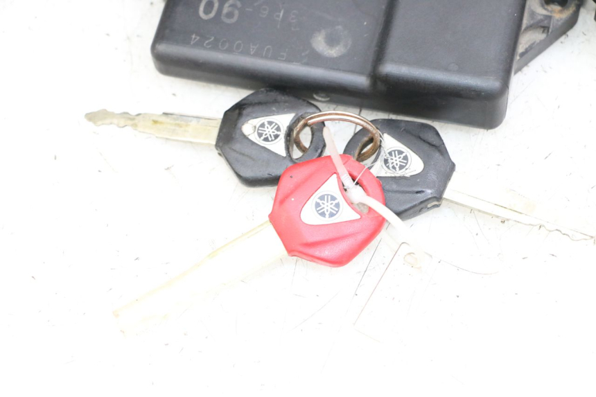 photo de SCHLOSS-SCHLÜSSEL-CDI-ZÜNDUNGSSCHLOSS YAMAHA FJR ABS 1300 (2006 - 2012) - Weitere Ansicht des Artikels