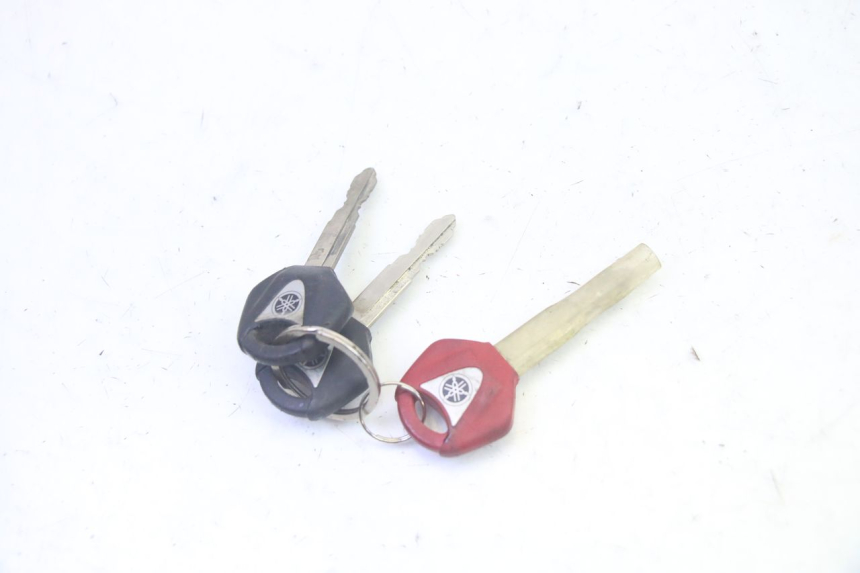 photo de SCHLOSS-SCHLÜSSEL-CDI-ZÜNDUNGSSCHLOSS YAMAHA FJR ABS 1300 (2006 - 2012) - Zoom auf Komponenten