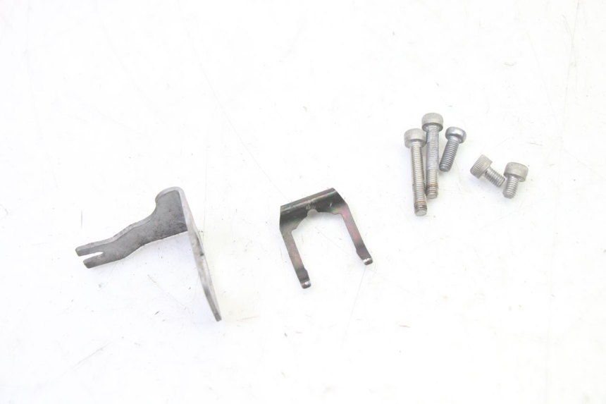 photo de SCHLOSSSATZ CDI BMW G310 R 310 (2016 - 2020) - Hochauflösende Nahaufnahme