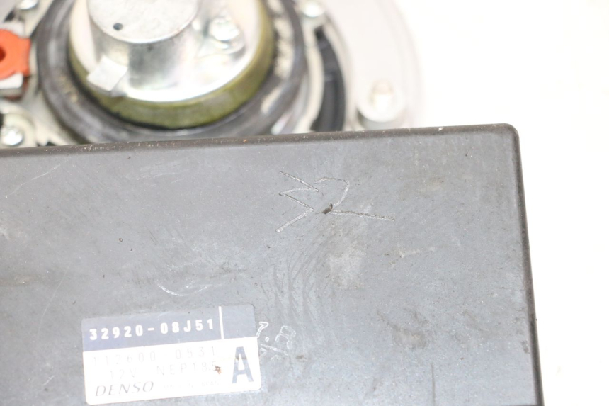 photo de SCHLOSSSATZ CDI SUZUKI GSR 750 (2011 - 2017) - Weitere Ansicht des Artikels