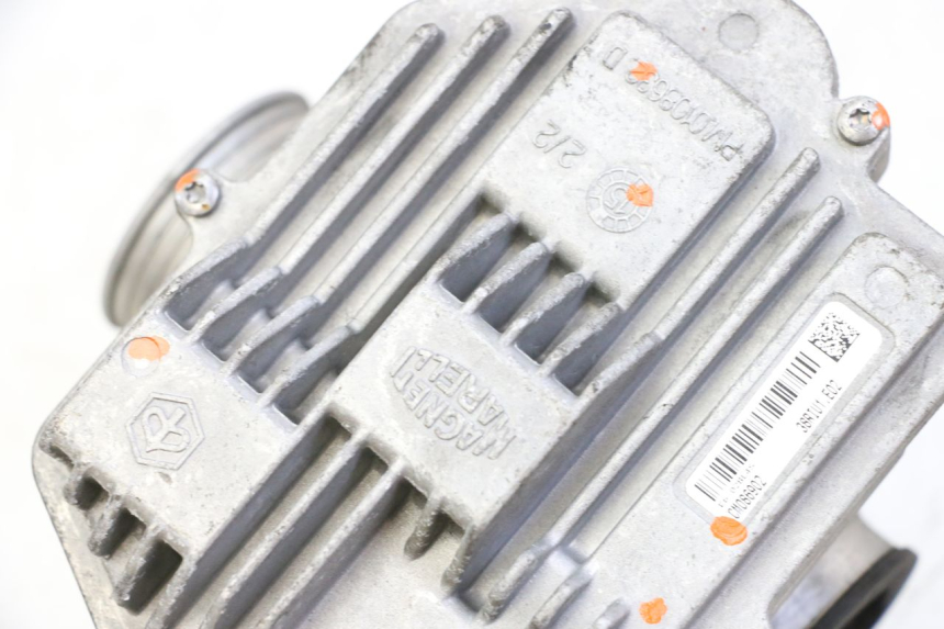 photo de SCHLOSSSATZ CDI PIAGGIO MP3 500 (2014 - 2017) - Detailansicht des Bauteils