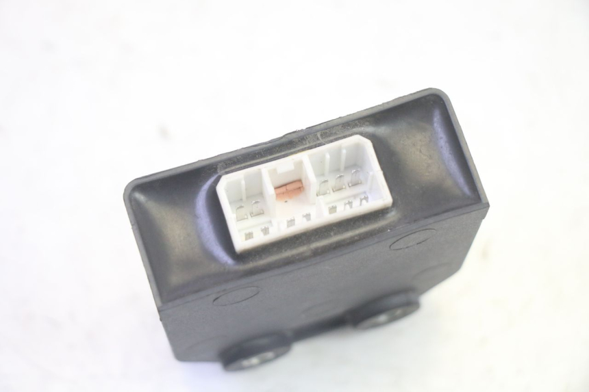 photo de SCHLOSSSATZ CDI PIAGGIO MP3 RL 250 (2006 - 2010) - Alternativer Blickwinkel