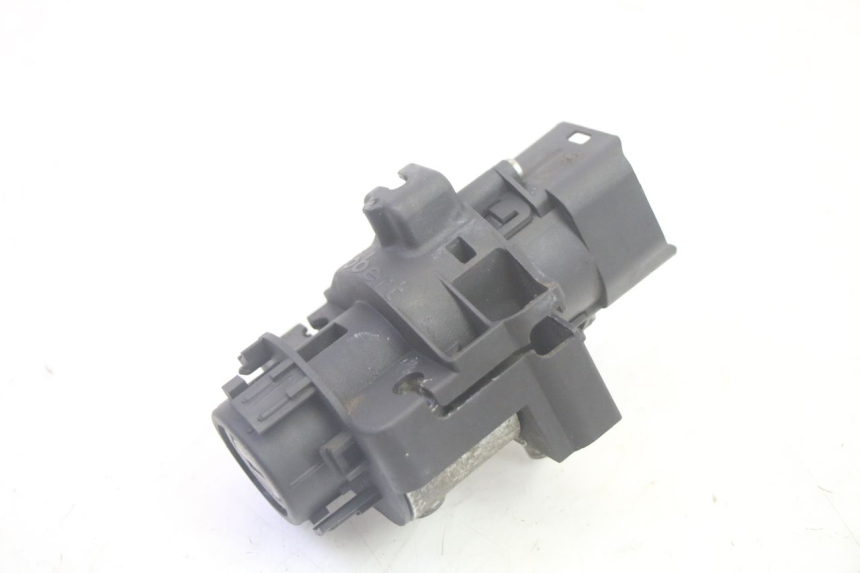 photo de SCHLOSSSATZ CDI PIAGGIO MP3 RL 250 (2006 - 2010) - Kennzeichnungen und Originalreferenzen