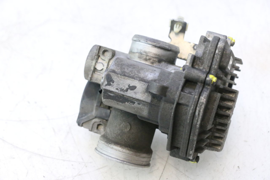 photo de SCHLOSSSATZ CDI PIAGGIO MP3 500 (2016 - 2018) - Hauptansicht
