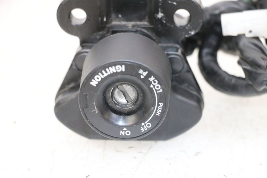 photo de SCHLOSSSATZ CDI YAMAHA MT-07 MT07 ABS 700 (2018 - 2020) - Kennzeichnungen und Originalreferenzen