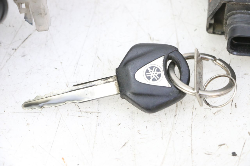 photo de SCHLOSSSATZ CDI YAMAHA TDM ABS 900 (2002 - 2014) - Zoom auf Komponenten