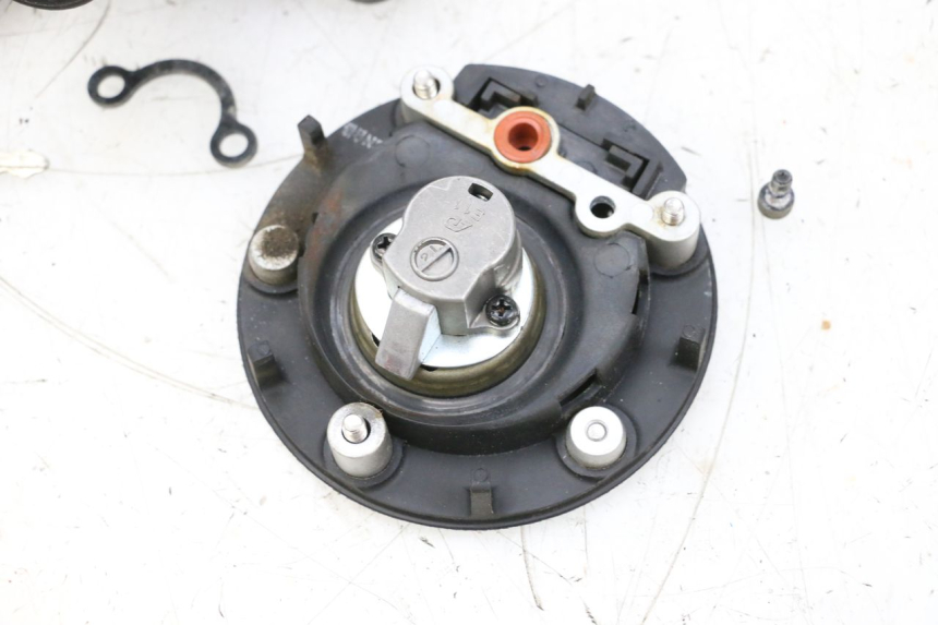 photo de SCHLOSSSATZ CDI YAMAHA TDM ABS 900 (2002 - 2014) - Zoom auf Komponenten