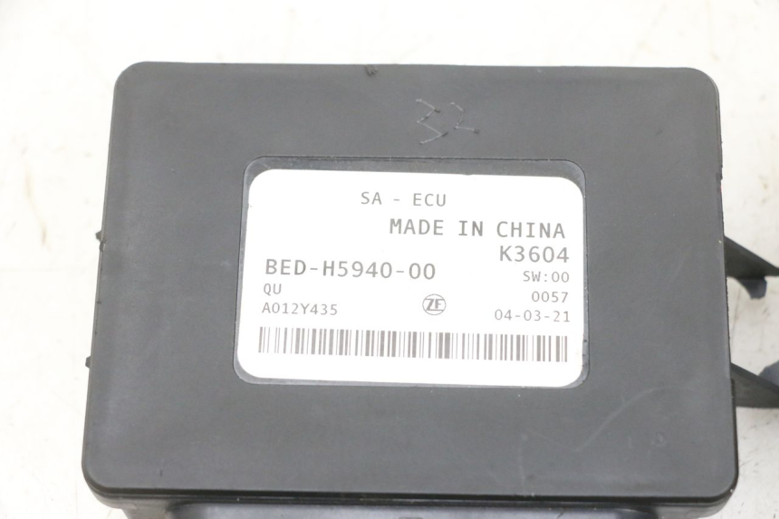 photo de SCHLOSSSATZ CDI YAMAHA TRICITY 300 (2020 - 2024) - Hochauflösende Nahaufnahme