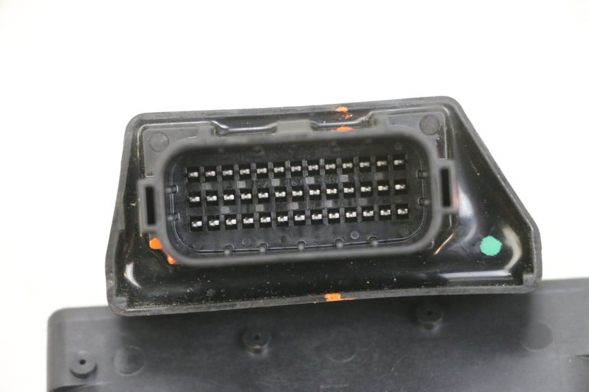 photo de SCHLOSSSATZ CDI YAMAHA TRICITY 300 (2020 - 2024) - Technische Nahaufnahme