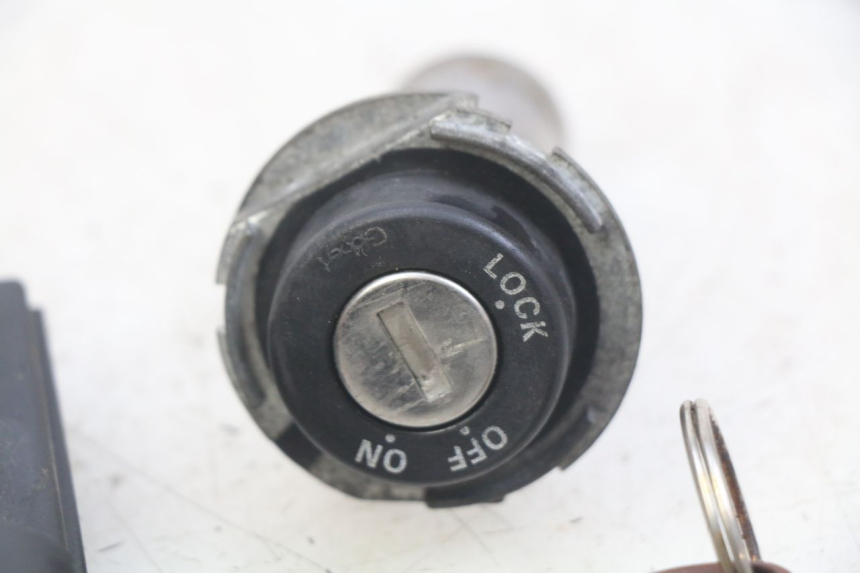 photo de SCHLOSS-SCHLÜSSEL-CDI-ZÜNDUNGSSCHLOSS PIAGGIO X9 EVOLUTION 125 (2003 - 2007) - Gesamtansicht des Produkts