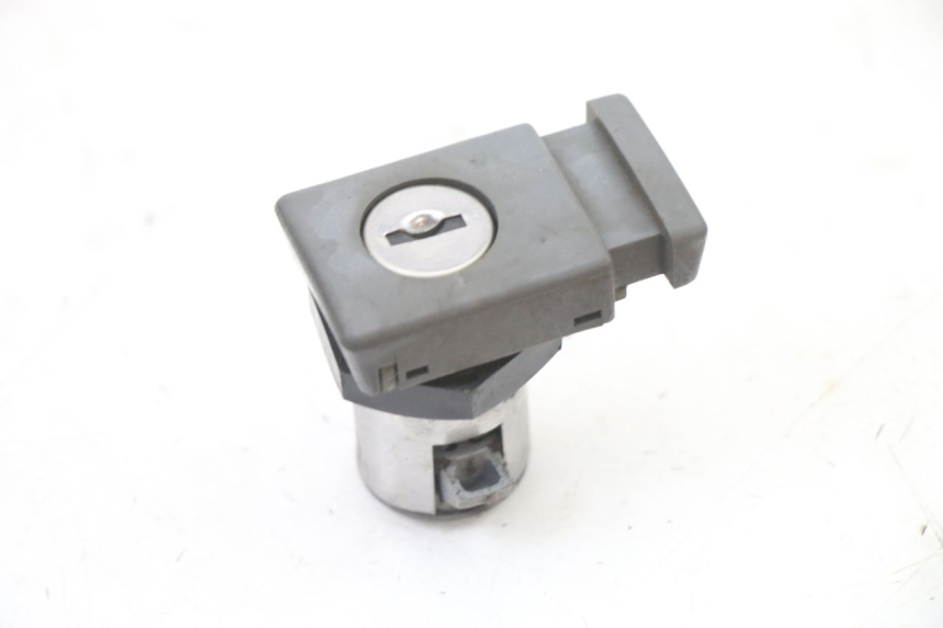 photo de SCHLOSSSATZ CDI YAMAHA X-MAX XMAX ABS 250 (2010 - 2014) - Detaillierte Sichtprüfung