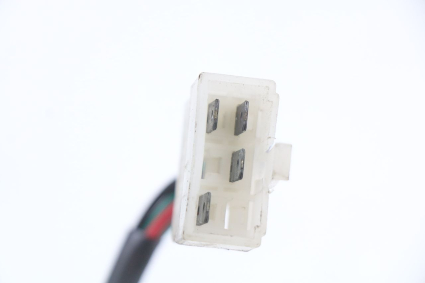 photo de SCHLOSS-SCHLÜSSEL-KIT NEIMAN KYMCO AGILITY 4T 50 (2005 - 2018) - Details der Befestigungspunkte