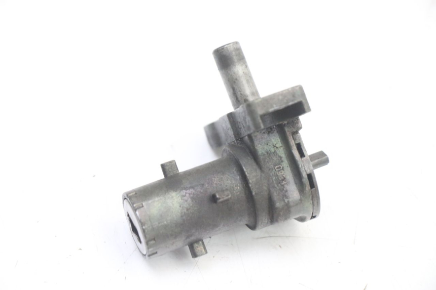 photo de SCHLOSSSATZ BMW C1 125 (2000 - 2003) - Alternative Perspektive