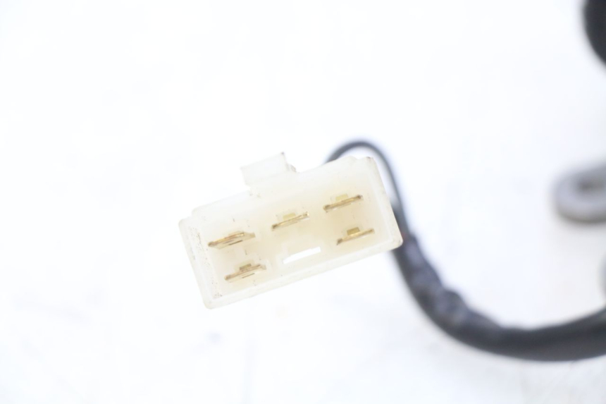 photo de SCHLOSS-SCHLÜSSEL-KIT NEIMAN BAOTIAN BT 49 QT-9 50 (2006 - 2010) - Details der Befestigungspunkte