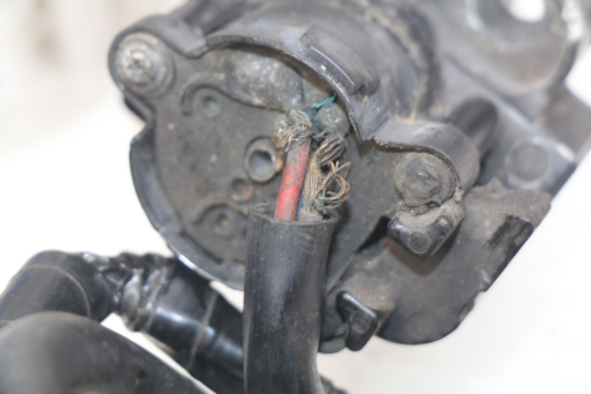 photo de SCHLOSS-SCHLÜSSEL-KIT NEIMAN HONDA CBR RR FIREBLADE 900 (1992 - 1994) - Alternative Perspektive