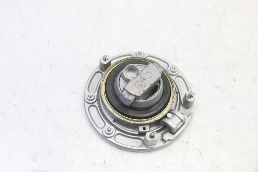 photo de SCHLOSS-SCHLÜSSEL-KIT NEIMAN HONDA CBR RR FIREBLADE 900 (1992 - 1994) - Hochauflösende Nahaufnahme