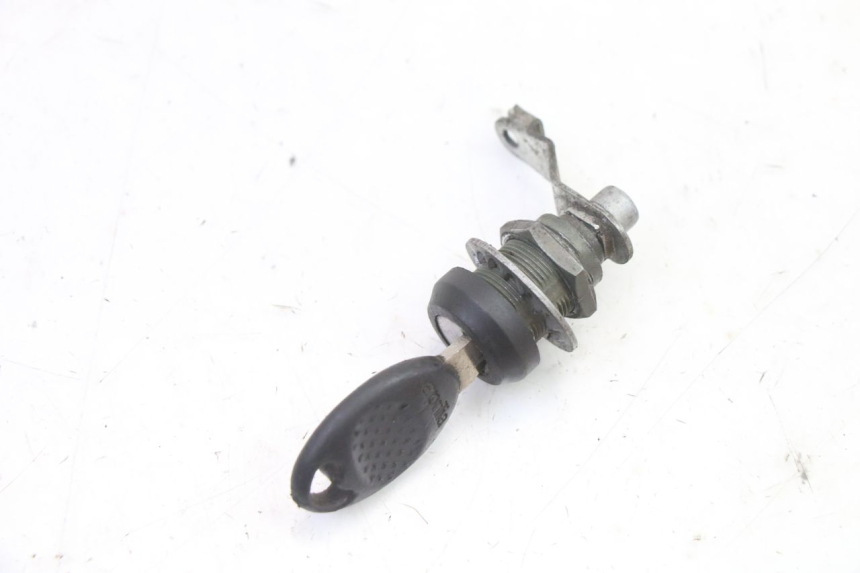 photo de SCHLOSSSATZ APRILIA CLASSIC 125 (1995 - 2001) - Charakteristische Merkmale