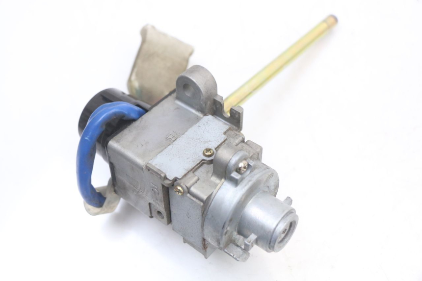 photo de Schloss- und Schlüsselkit Neiman KYMCO DINK STREET 125 (2009 - 2014) - Zoom auf Gebrauchszustand