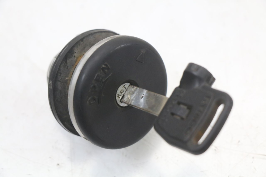 photo de Schloss- und Schlüsselkit Neiman KYMCO DINK STREET 125 (2009 - 2014) - Oberflächenzustand und Material