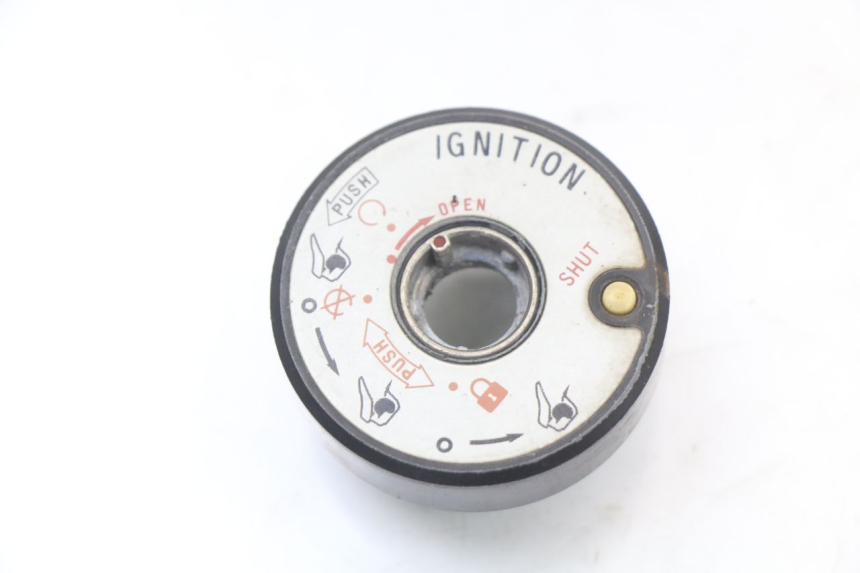 photo de Schloss- und Schlüsselkit Neiman KYMCO DINK STREET 125 (2009 - 2014) - Kennzeichnungen und Originalreferenzen